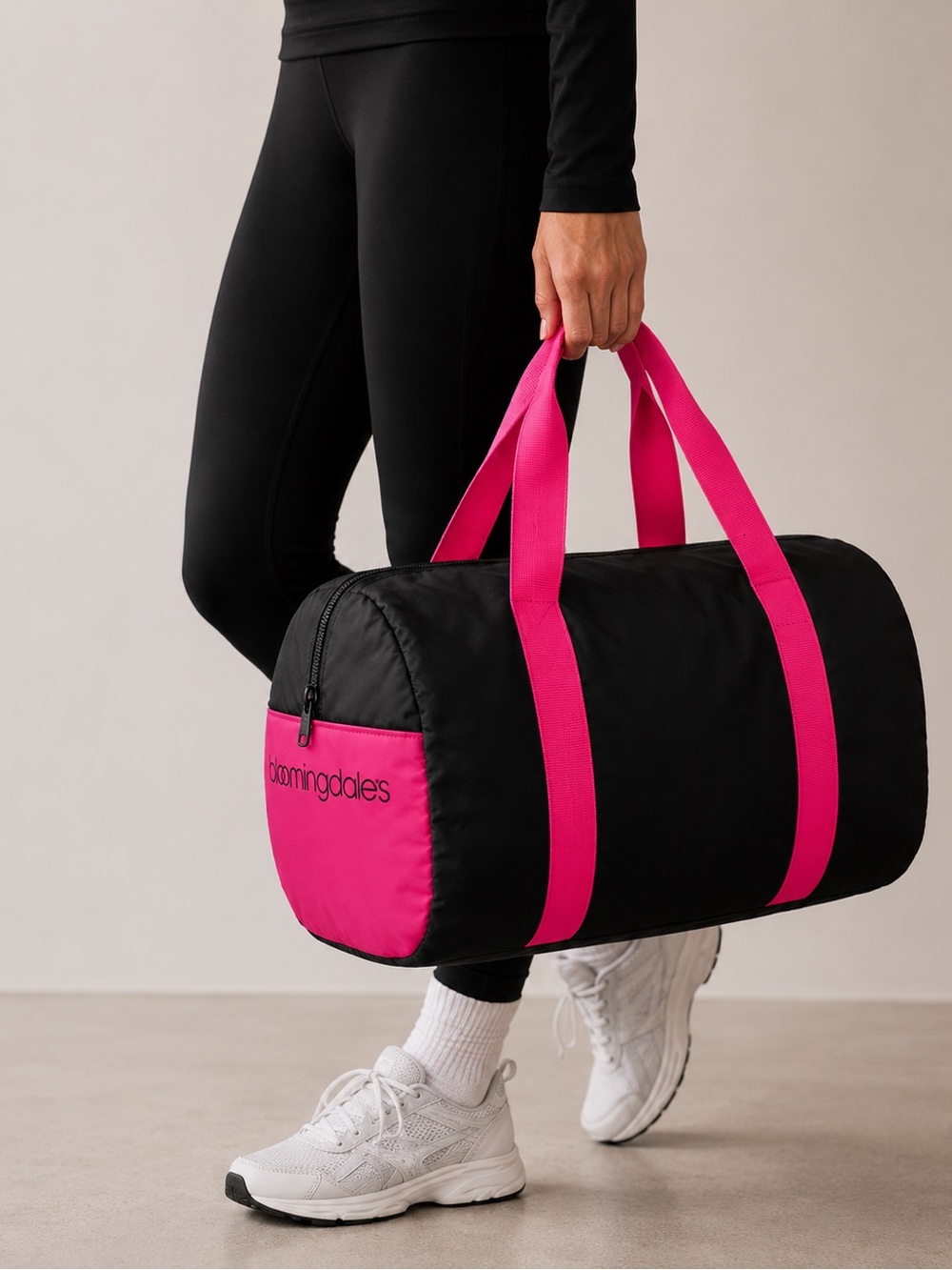 Pink Black Duffel Gym Travel Bag Bloomingdale’s Weekender Carry On - Picture 2 of 14